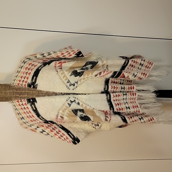Free People Sweaters - Free People szS UO Southwestern Aztec Open Front Fringed Sweater BinB